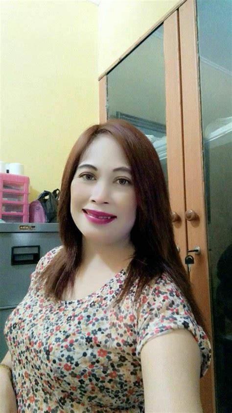 bokep brondong tante|Bokep Tante Ngentot Sama Brondong Hot 2018